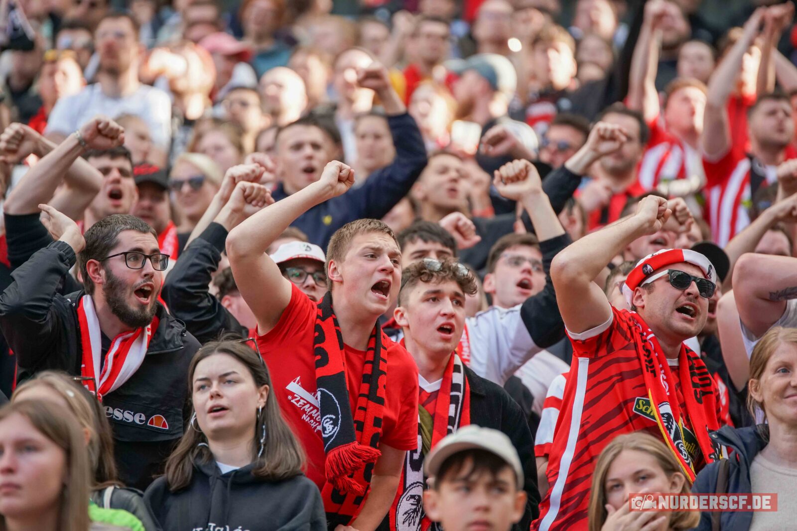 VfL Wolfsburg Frauen – SC Freiburg Frauen 4-1 (11)