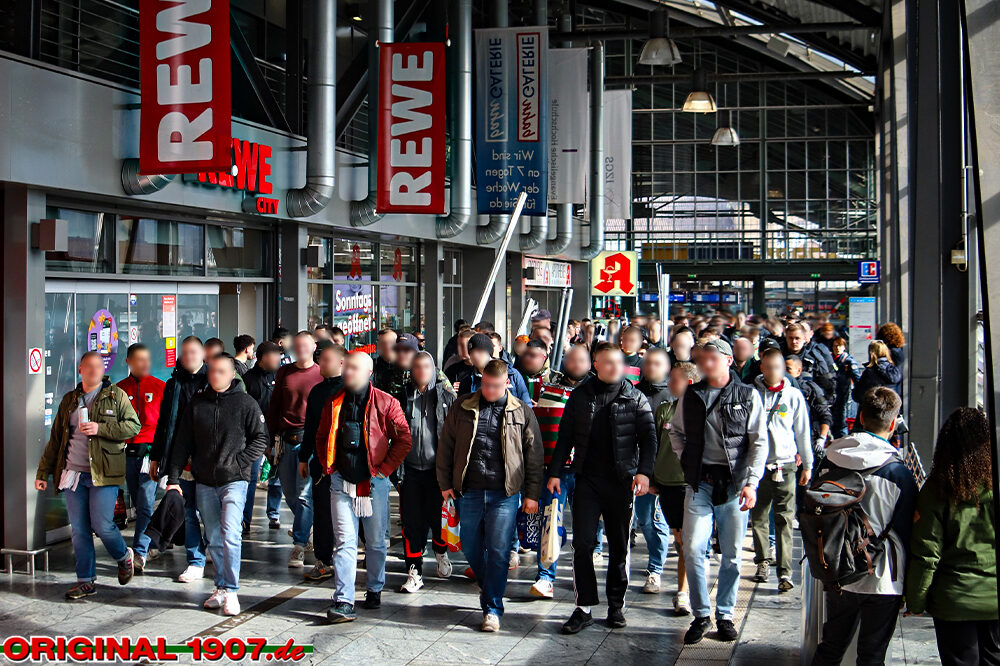 SV Darmstadt 98 – FC Augsburg 0-6 (10)