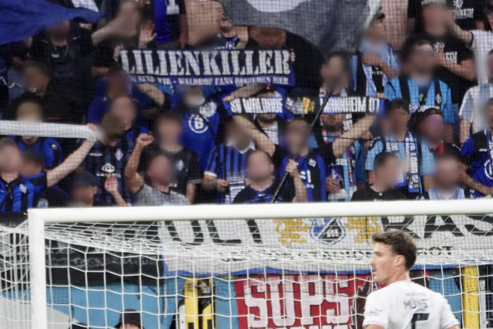 SV Waldhof Mannheim – Viktoria Köln 2-0 (6)