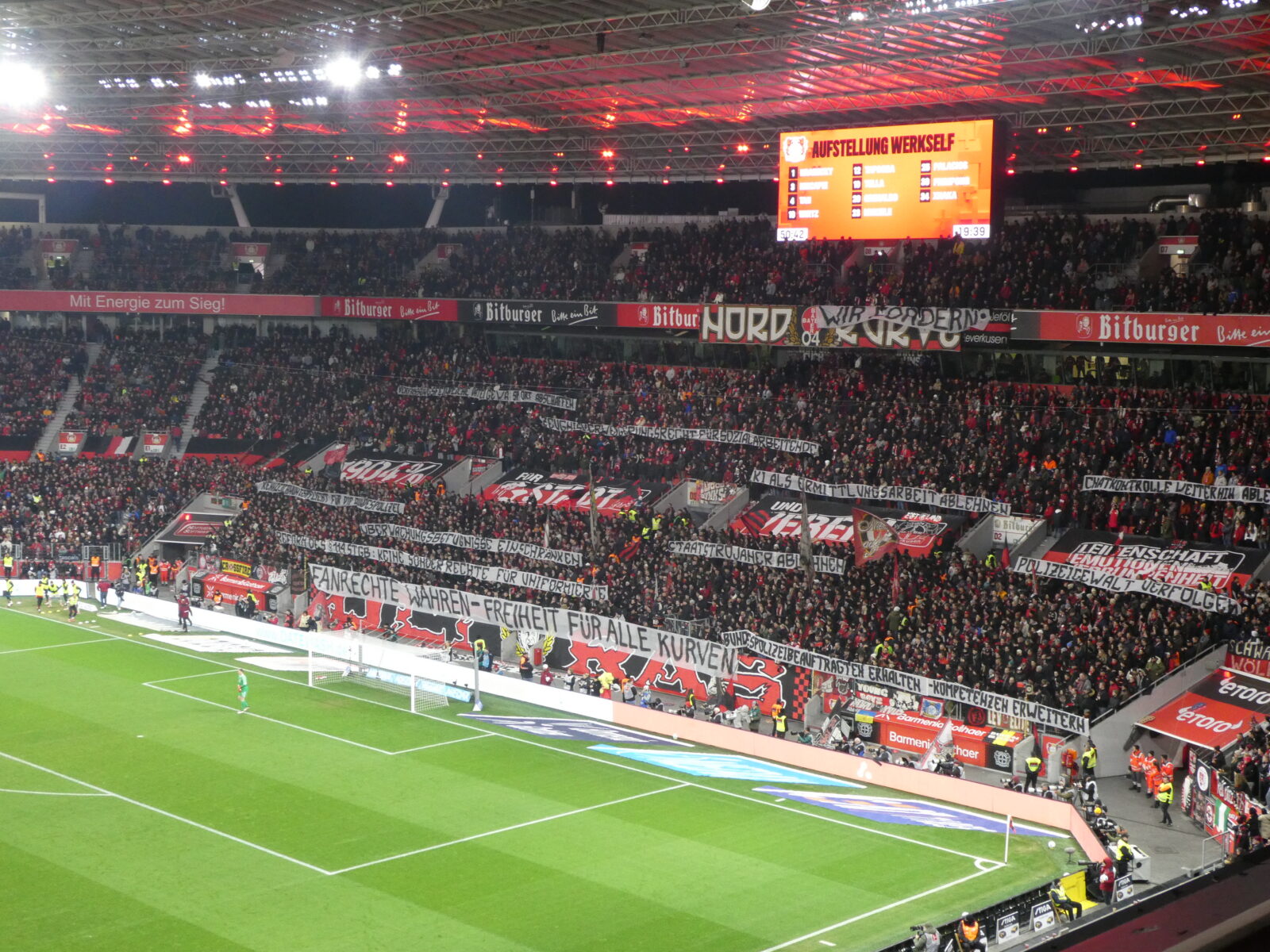 Bayer 04 Leverkusen – FC Bayern München 0-0 (4)