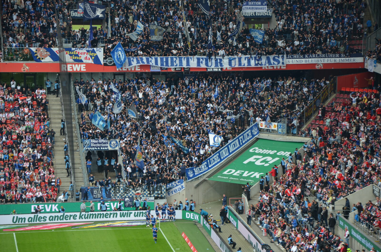 1. FC Köln – Karlsruher SC 4-4 (5)