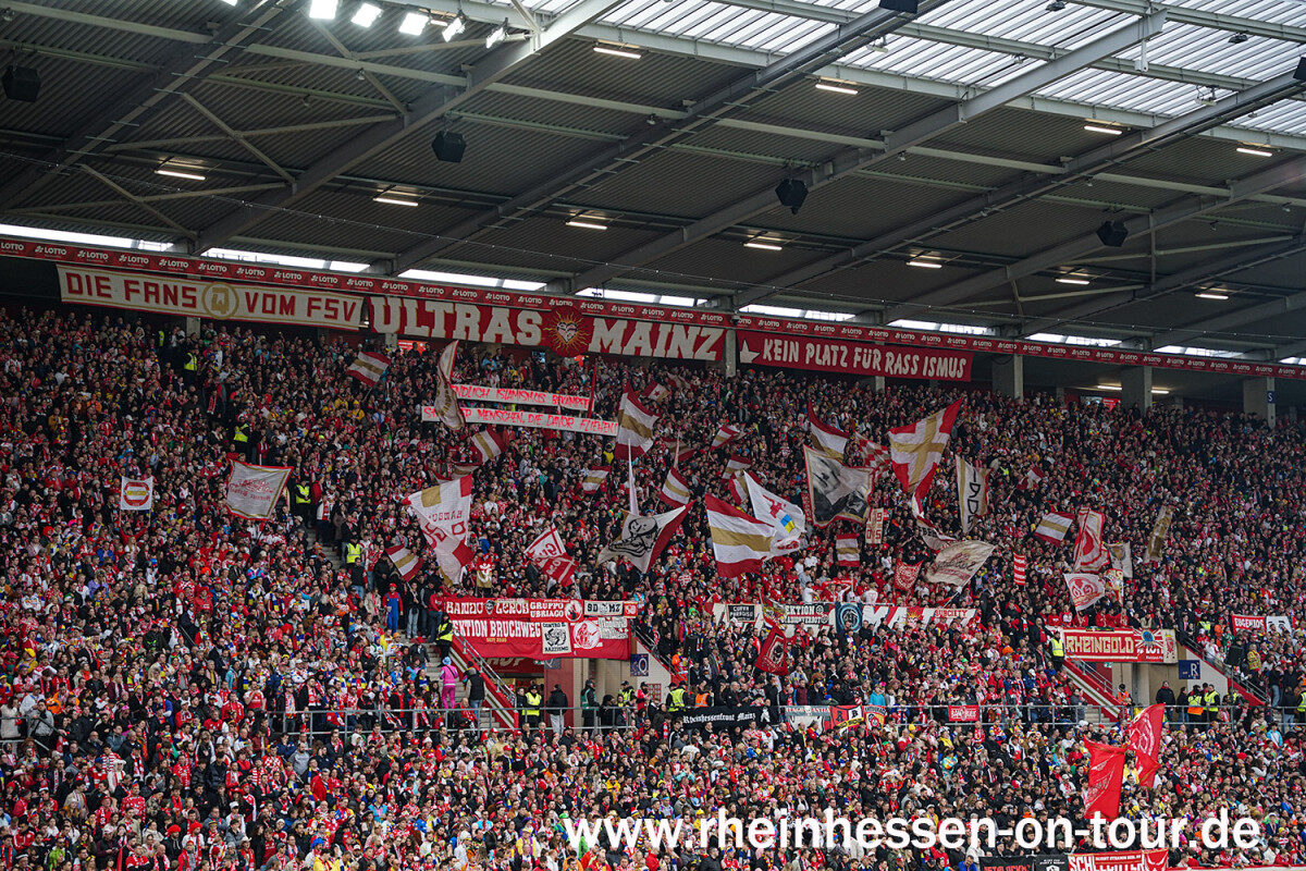 1. FSV Mainz 05 – FC St. Pauli 2-0 (2)