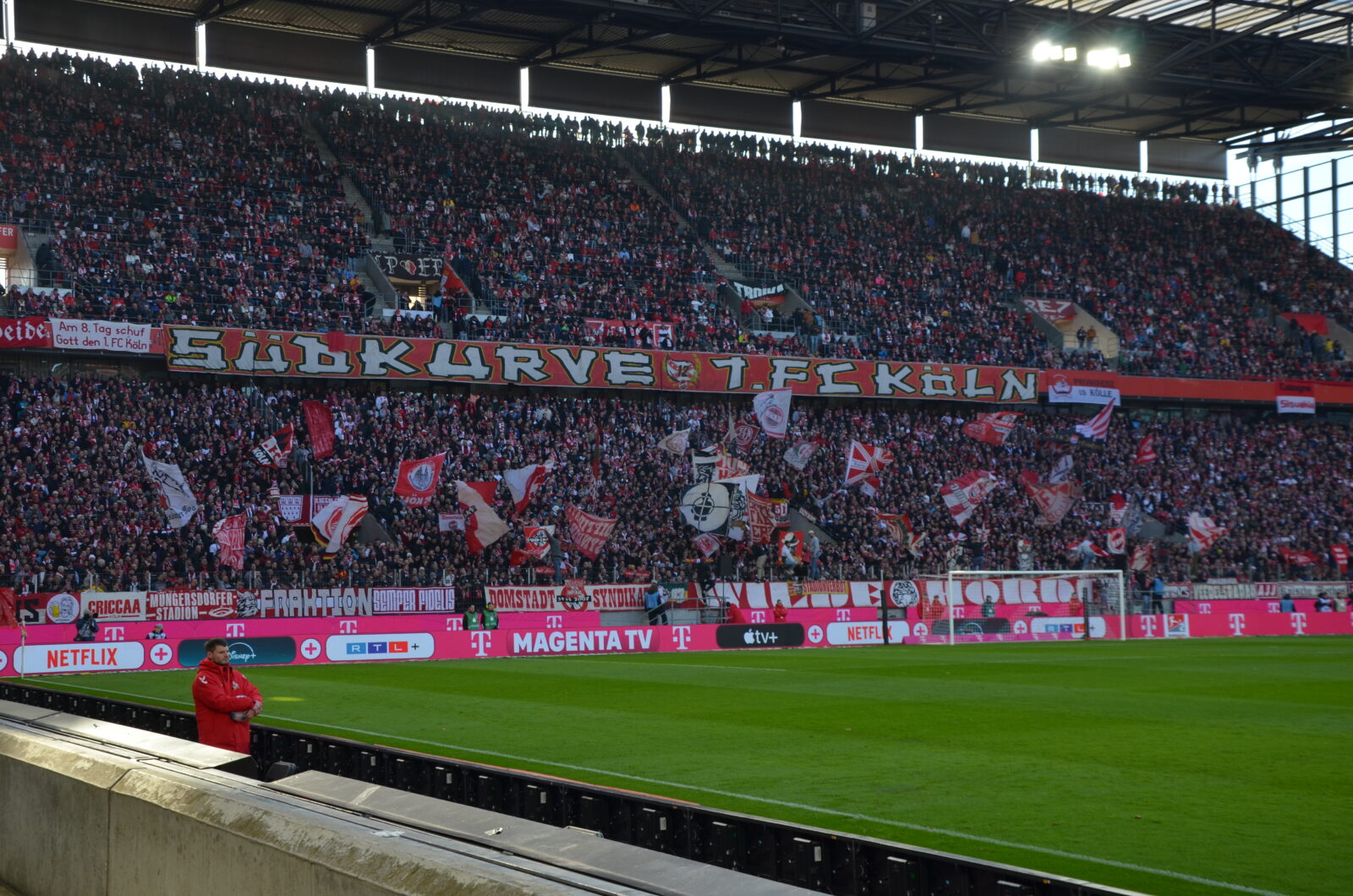 1. FC Köln – Hannover 96 2-2 (15)