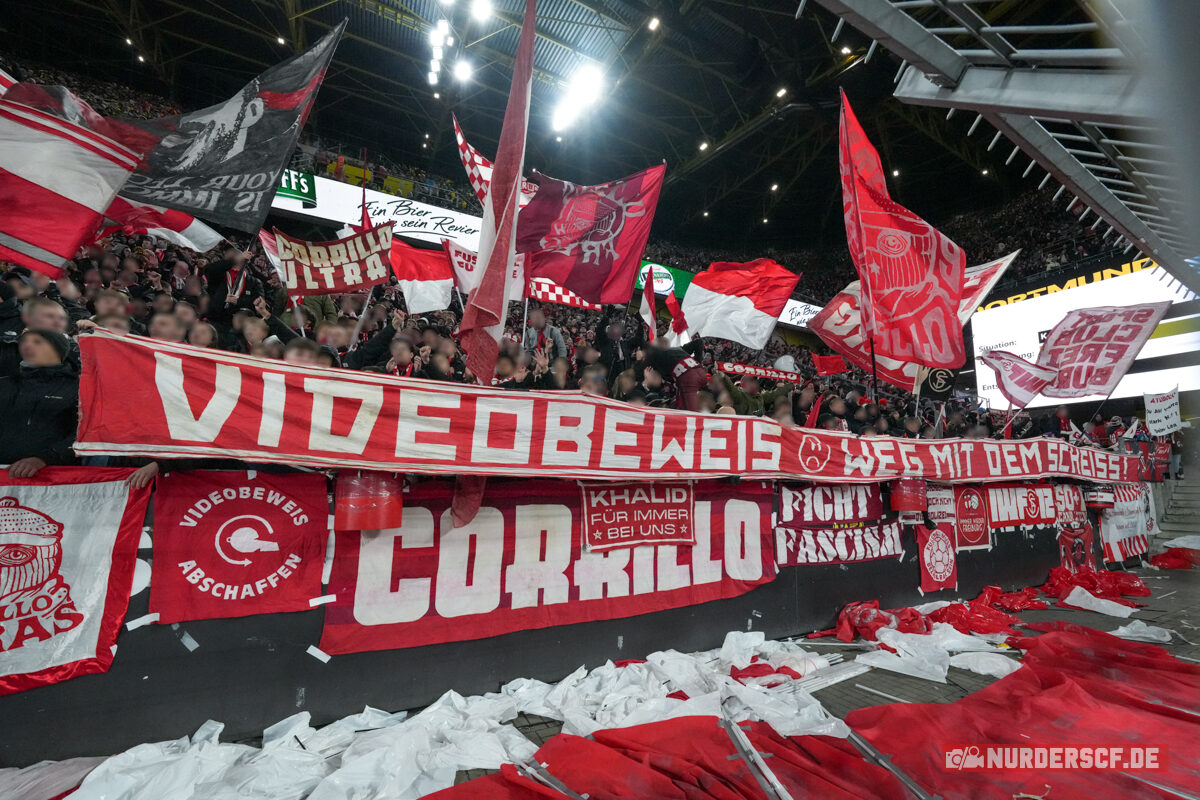 Borussia Dortmund – SC Freiburg 4-0 (47)