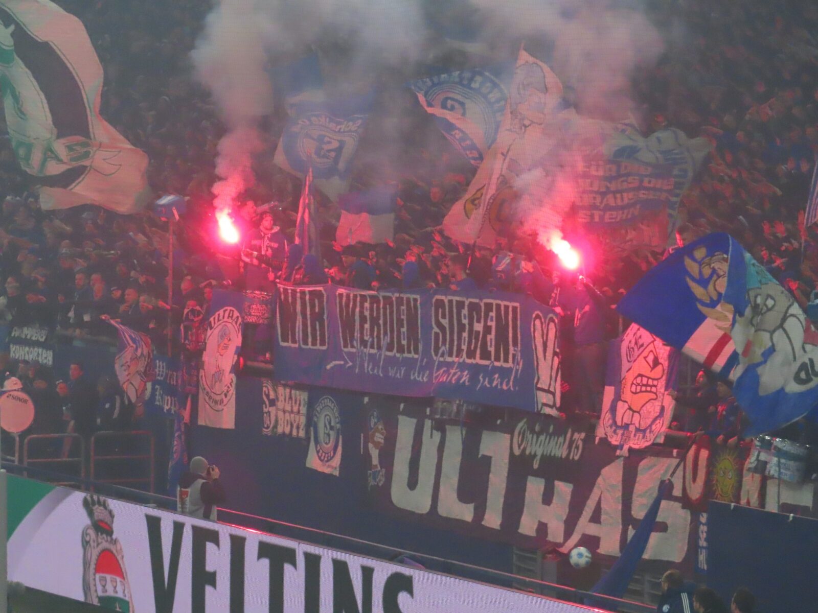 FC Schalke 04 – 1. FC Magdeburg 2-5 (10)