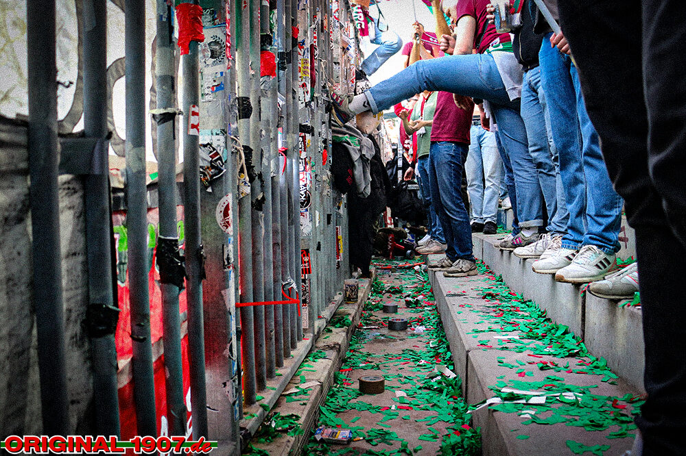 SV Darmstadt 98 – FC Augsburg 0-6 (17)