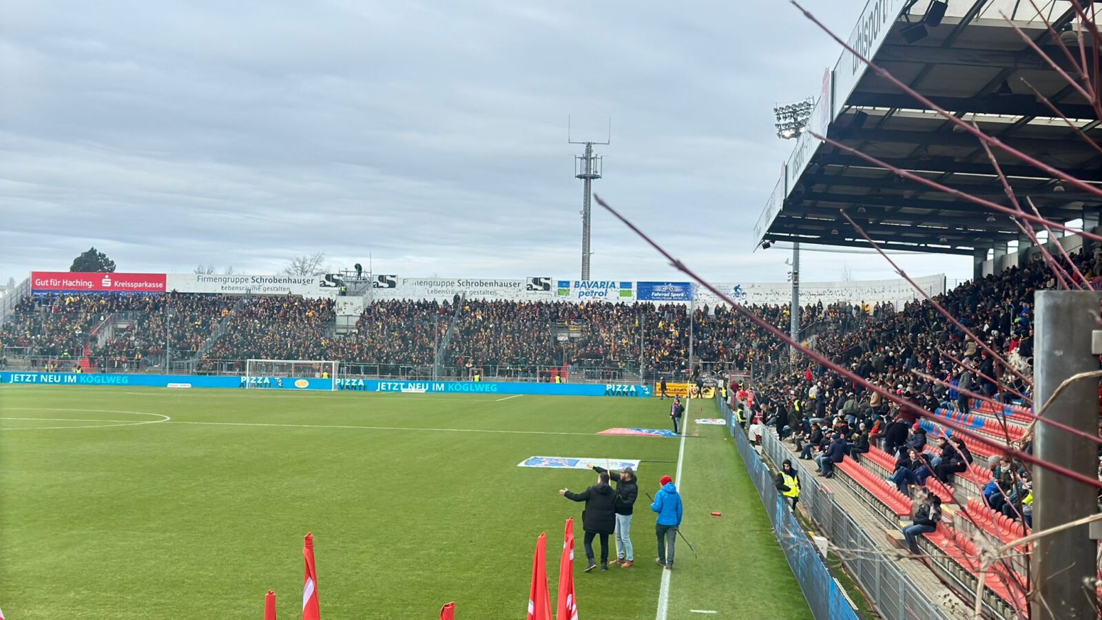 SpVgg Unterhaching – Dynamo Dresden 0-3 (9)