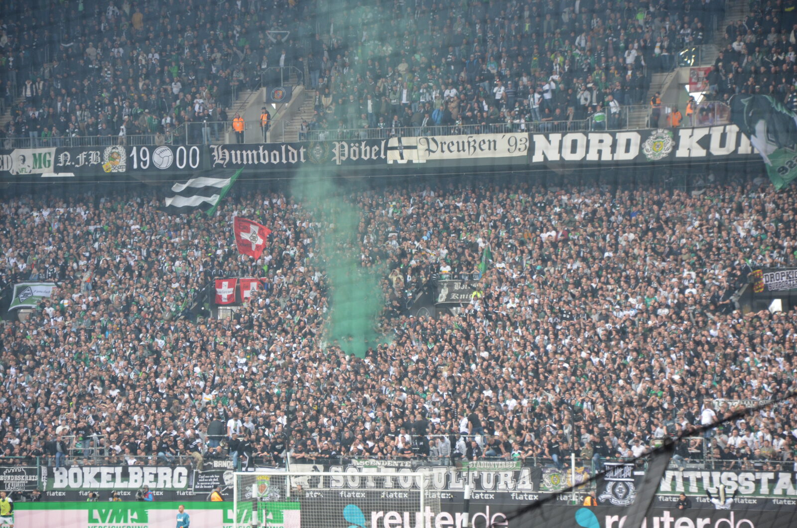 Borussia Mönchengladbach – 1. FC Köln 3-3 (14)