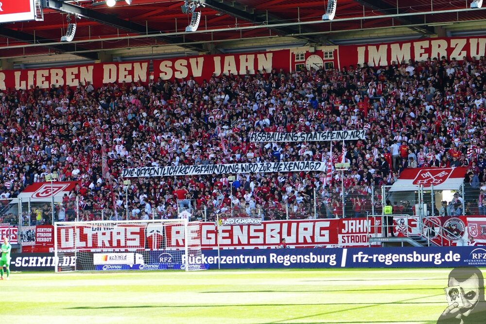 SSV Jahn Regensburg – Dynamo Dresden 1-1 (8)