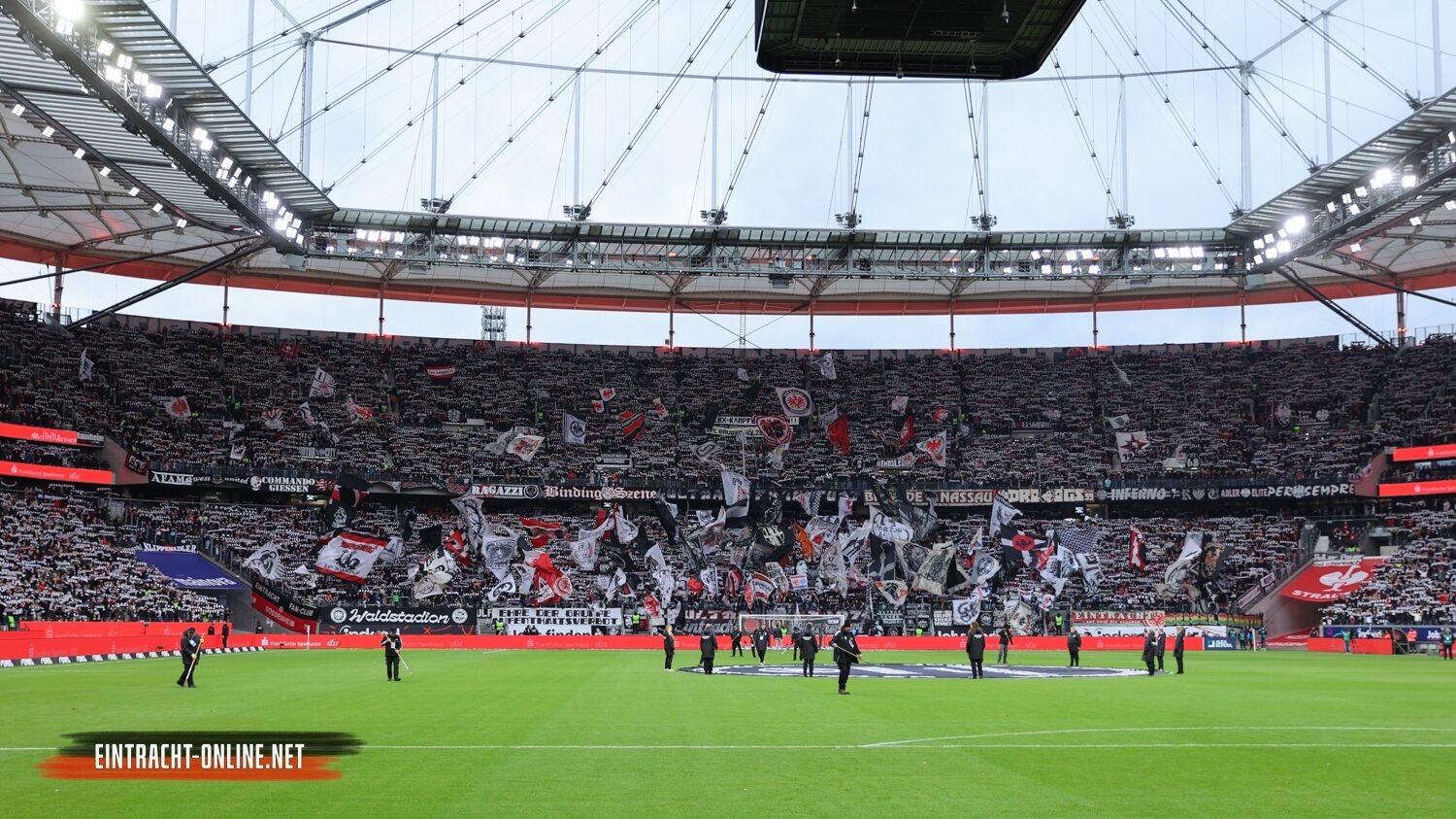 SG Eintracht Frankfurt – FC Sankt Pauli 2:0 (1)