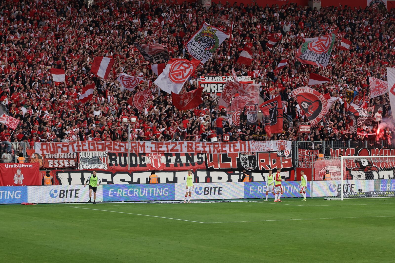 Rot-Weiss Essen – TSV 1860 München 1-1 (3)