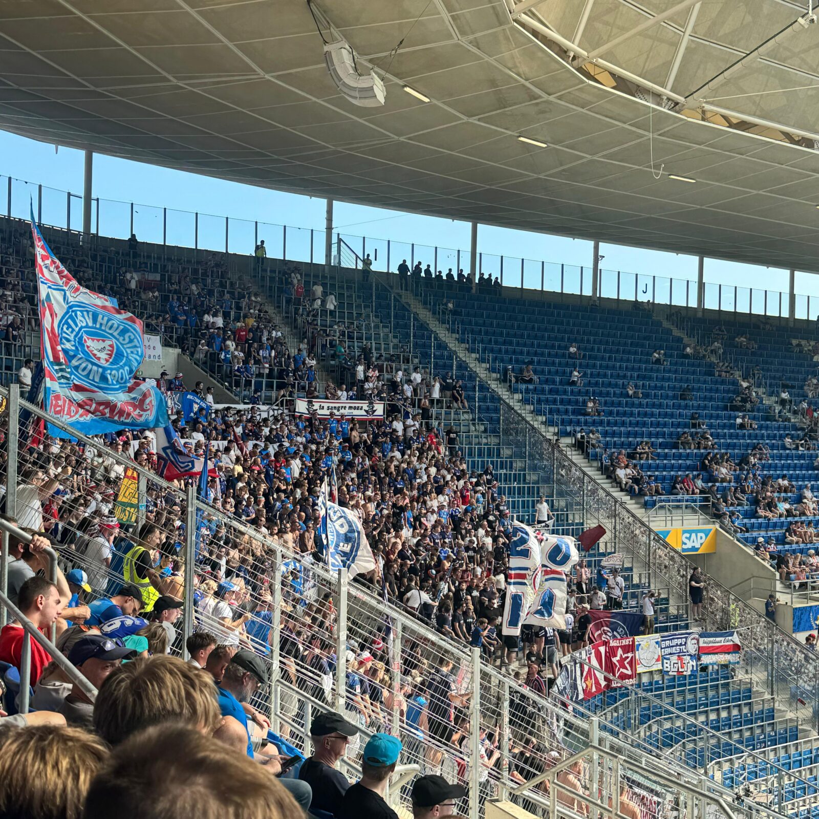 TSG Hoffenheim – Holstein Kiel 3-2 (11)