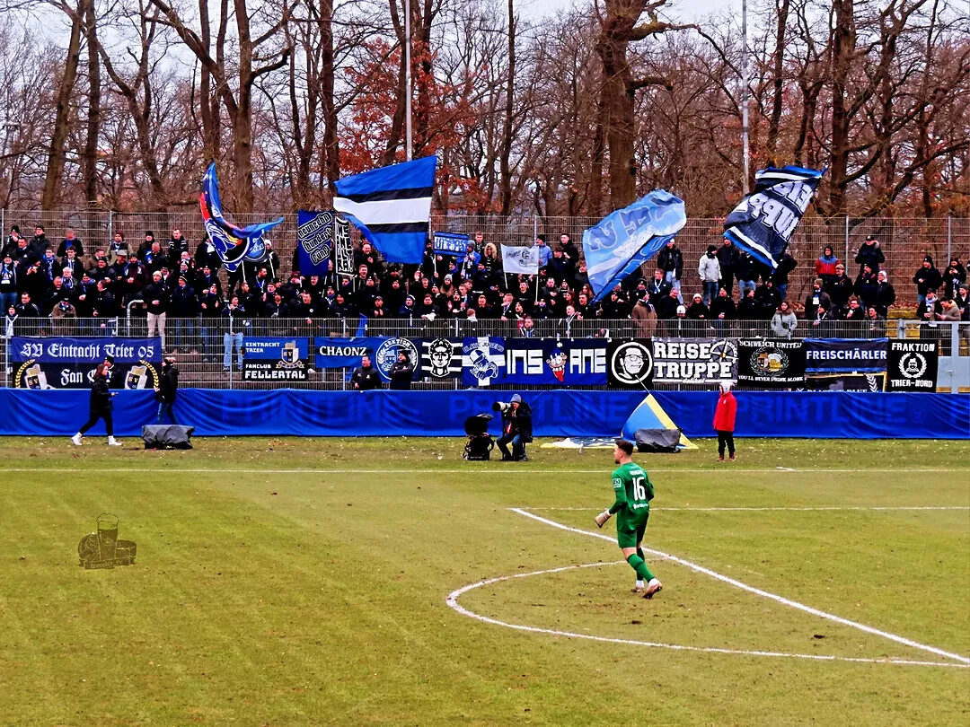 FC Gießen – SV Eintracht Trier 0-3 (3)