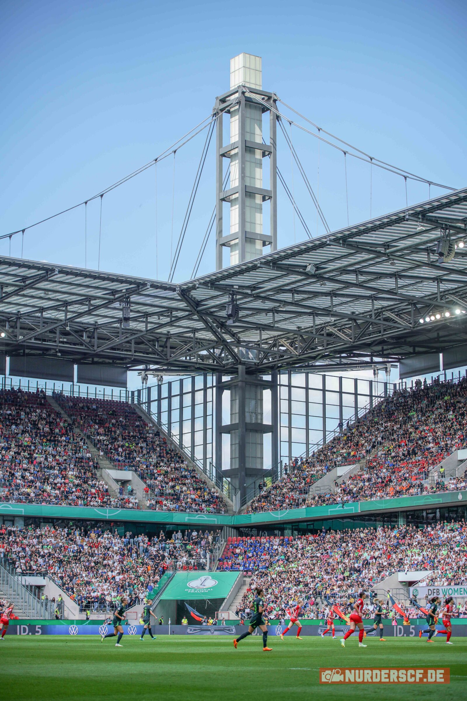 VfL Wolfsburg Frauen – SC Freiburg Frauen 4-1 (3)