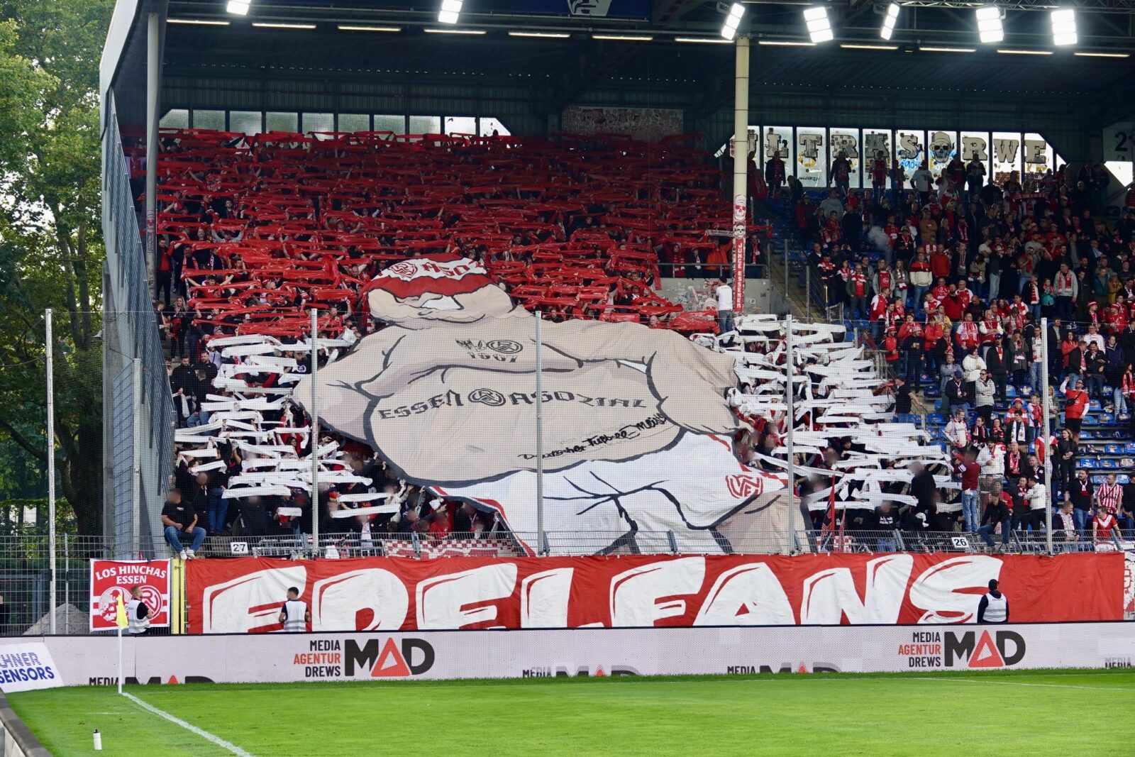 SV Waldhof Mannheim – Rot-Weiss Essen 6:1 (28)