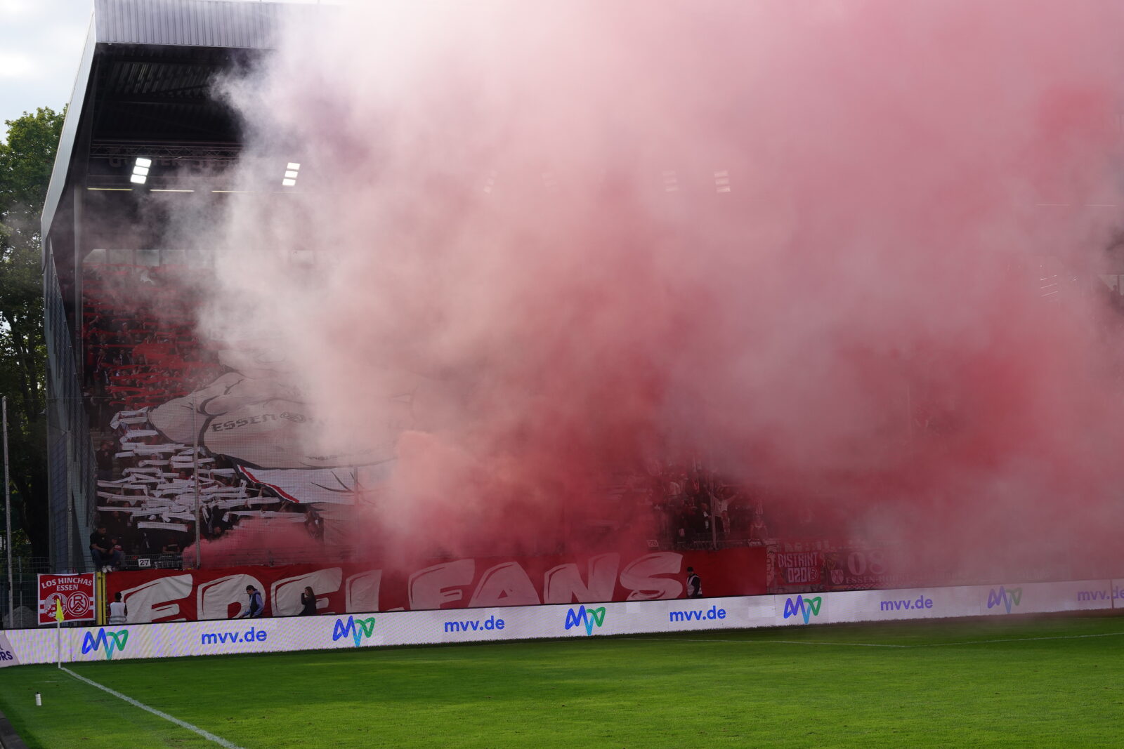 SV Waldhof Mannheim – Rot-Weiss Essen 6:1 (11)