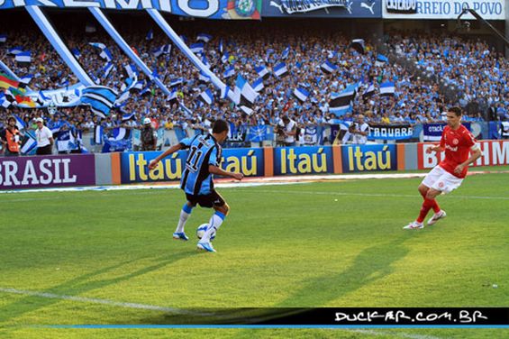 Gremio Porto Alegre vs Internacional Porto Alegre (2-2) (11)
