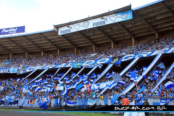 Gremio Porto Alegre vs Internacional Porto Alegre (2-2) (12)