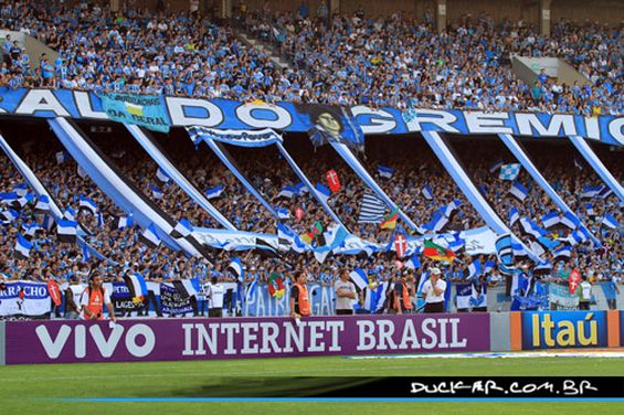 Gremio Porto Alegre vs Internacional Porto Alegre (2-2) (13)