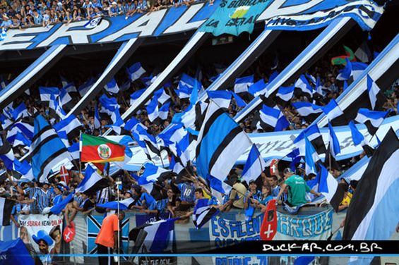 Gremio Porto Alegre vs Internacional Porto Alegre (2-2) (16)