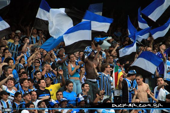 Gremio Porto Alegre vs Atletico Paranaense (3-1) (5)