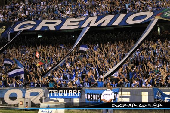 Gremio Porto Alegre vs Atletico Paranaense (3-1) (9)