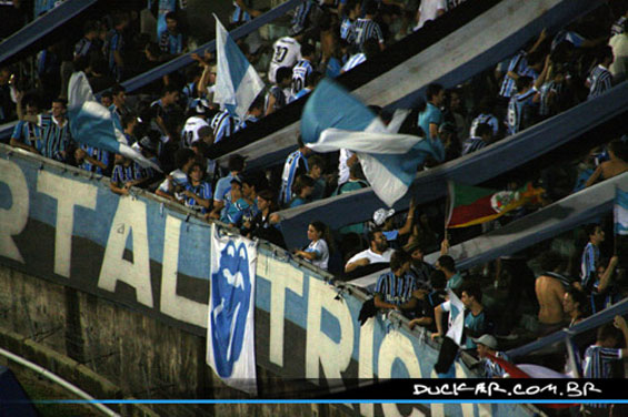 Gremio Porto Alegre vs Esportivo (2-0) (3)