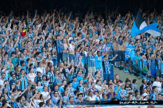 Gremio Porto Alegre vs Figueirense (4-0) (11)