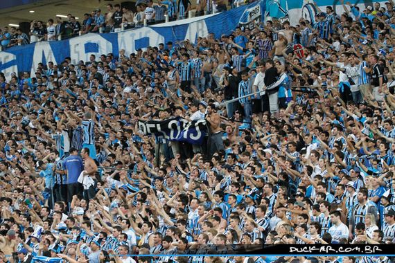 Gremio Porto Alegre vs Atletico Parananse (1-0) (5)