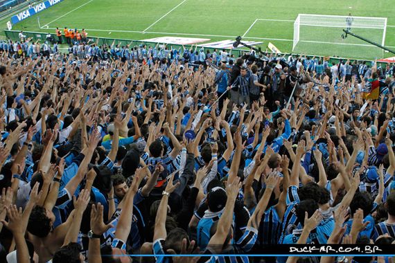 Gremio Porto Alegre vs Atletico Parananse (1-0) (12)