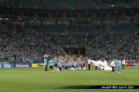 Gremio Porto Alegre vs Atletico Parananse (1-0) (14)