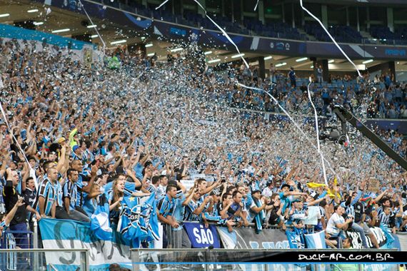Gremio Porto Alegre vs Atletico Parananse (1-0) (17)