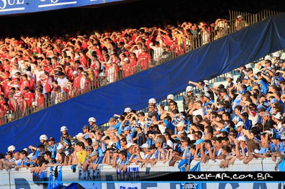 Gremio Porto Alegre vs Internacional Porto Alegre (2-2) (2)