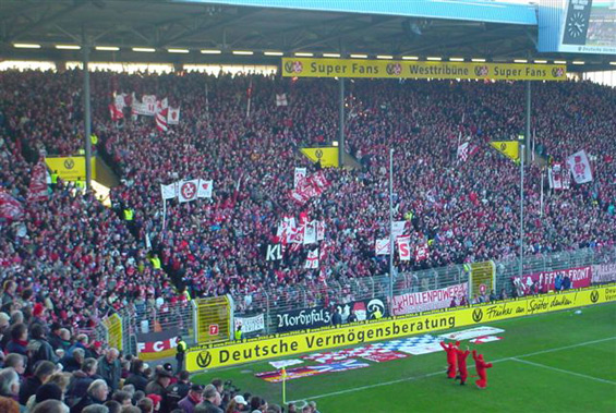 1. FC Kaiserslautern vs FC St. Pauli (5-1)