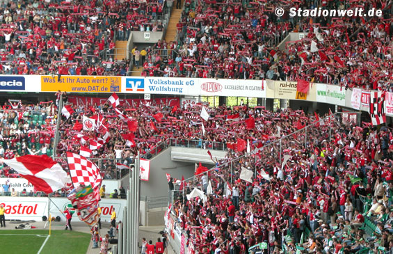 VfL Wolfsburg vs 1. FC Kaiserslautern (2-2)