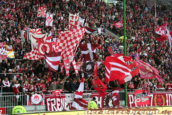 1. FC Kaiserslautern vs FC Augsburg (2-0)