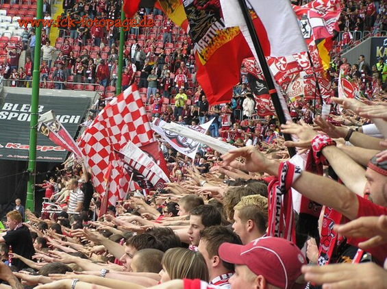 1. FC Kaiserslautern vs SV Wehen Wiesbaden (1-0)