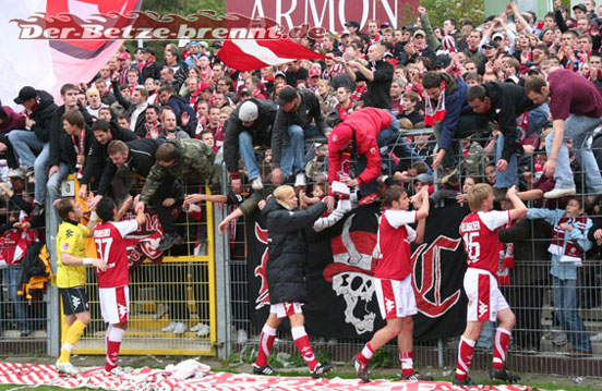 TuS Koblenz vs 1. FC Kaiserslautern (5-0)
