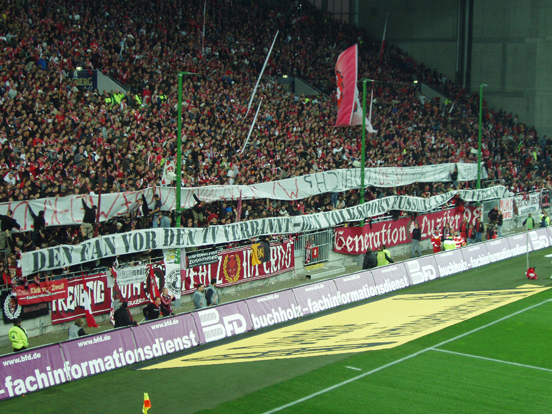 1. FC Kaiserslautern vs Rot-Weiß Ahlen (4-1)