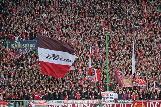 1. FC Kaiserslautern vs Hannover 96 (0-1)