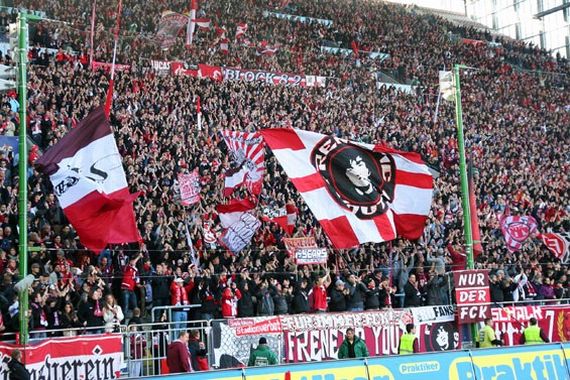 1. FC Kaiserslautern vs SC Freiburg (1-1)