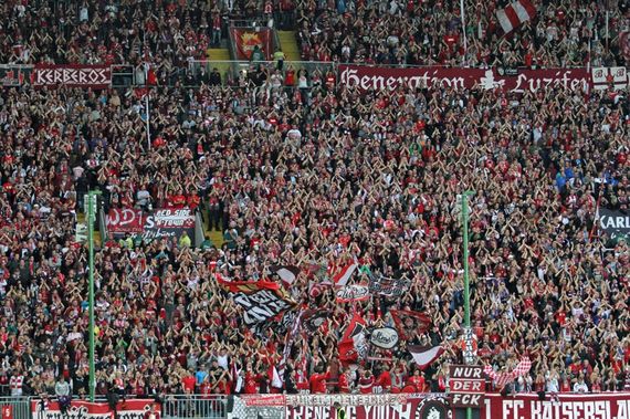 1. FC Kaiserslautern vs SV Sandhausen (3-1)