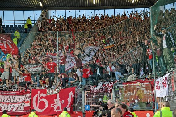 VfL Bochum vs 1. FC Kaiserslautern (0-2)