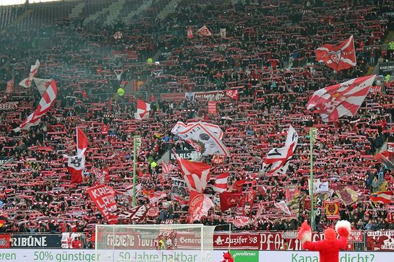 1. FC Kaiserslautern vs MSV Duisburg (2-0)