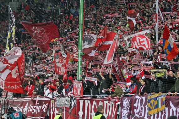 1. FC Kaiserslautern vs VfL Bochum (3-0)