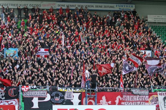 SpVgg Fürth vs 1. FC Kaiserslautern (0-1)