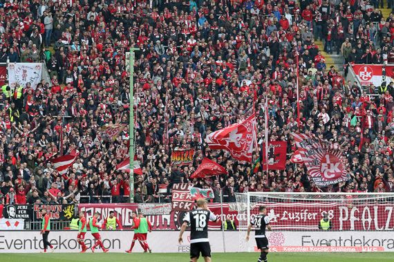 1. FC Kaiserslautern vs VfR Aalen (0-1)