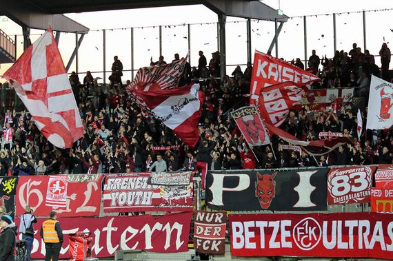Eintracht Braunschweig vs 1. FC Kaiserslautern (1-4)