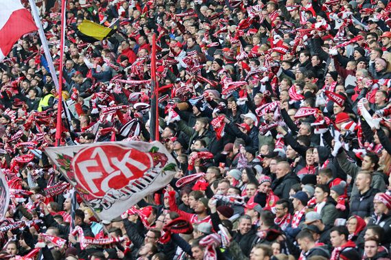 1. FC Kaiserslautern vs FC Hansa Rostock (2-0)