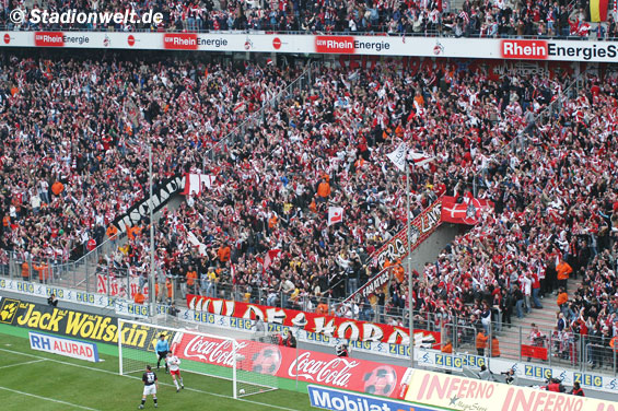 1. FC Köln vs Eintracht Frankfurt (2-0)